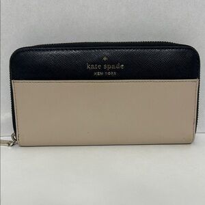 kate spade Two-Tone Zip Wallet in Black and Beige